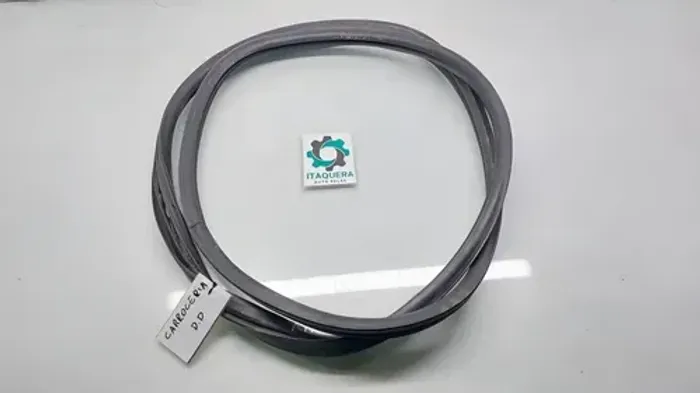 Borracha Carroceria Dianteiro Direito Toyota Etios 2014 2015 Preto