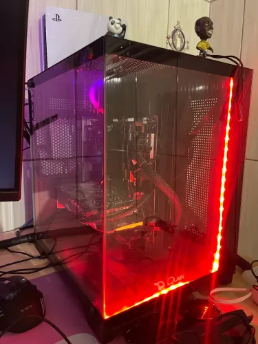 PC GAMER EXTREMAMENTE NOVO