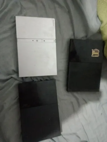 Vende-se 3 PS2 usado dois pega