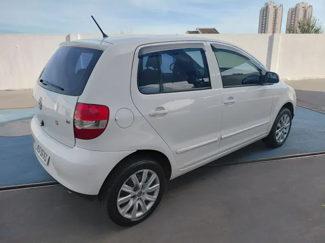 Volkswagen Fox Plus 1.6mi/ 1.6mi Total Flex 8V 4P 2008