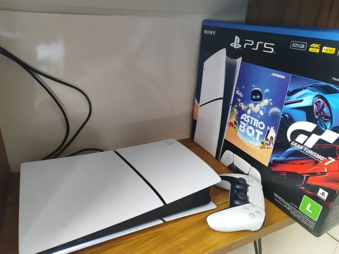 PS5 slim na caixa aceito cartão!