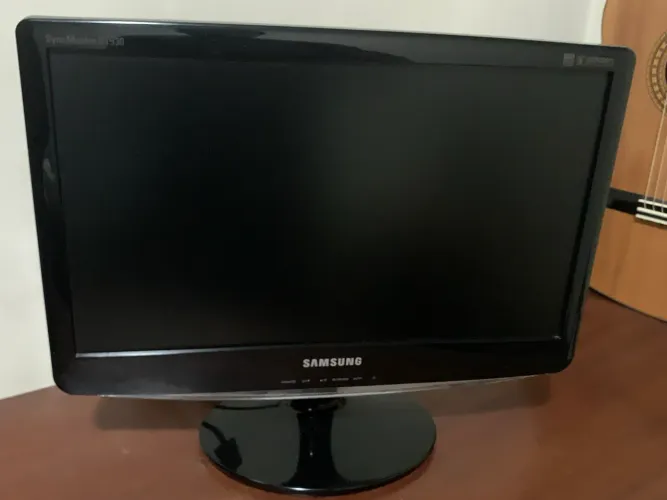 Monitor Samsung SyncMaster 19 polegadas LCD