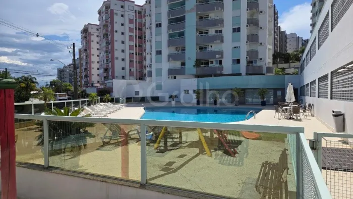 Apartamento para Venda em Florianópolis, Itacorubi, 4 dormitórios, 1 suíte, 3 banheiros, 2