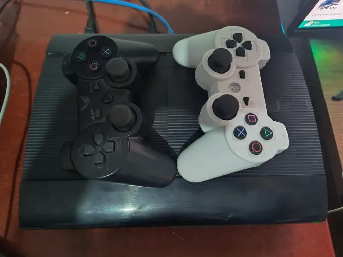PS3 desbloqueado funcionando (não envio)