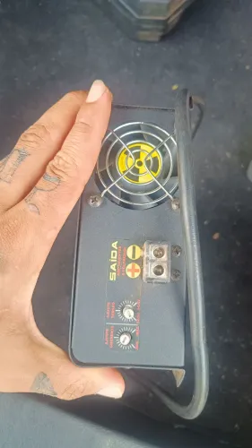 Vendo fonte usina 70amp