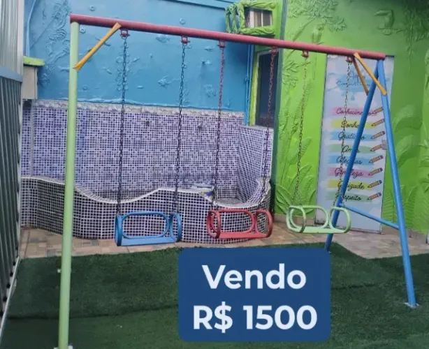 balanço de ferro 3 cadeiras