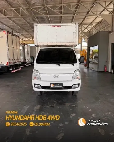 HYUNDAI HYUNDAHR HDB 4WD