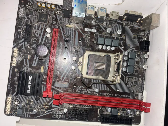 Placa mae b460m gigabyte ler descriçao