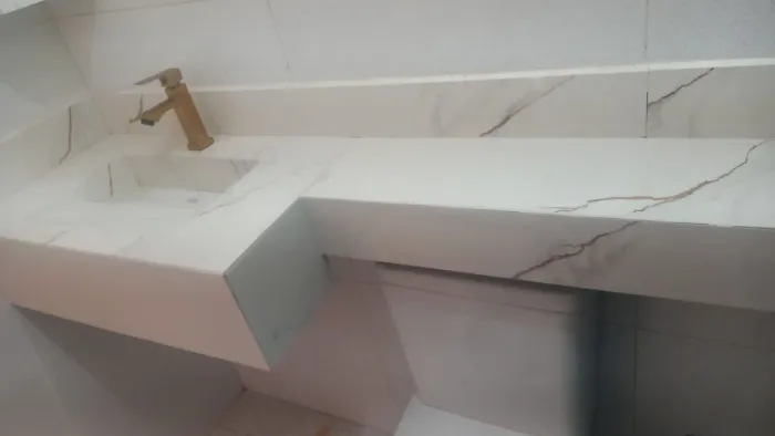 Lavatório para banheiro 140x0,40