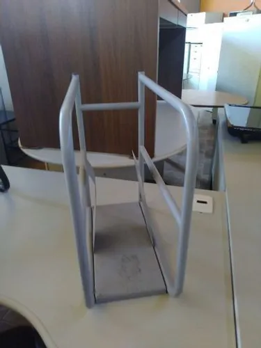 Suporte CPU em Aço- produto usado