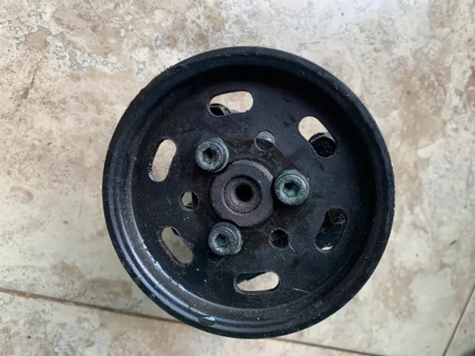 Bomba de direçao hidraulica vw A3 1,8 original
