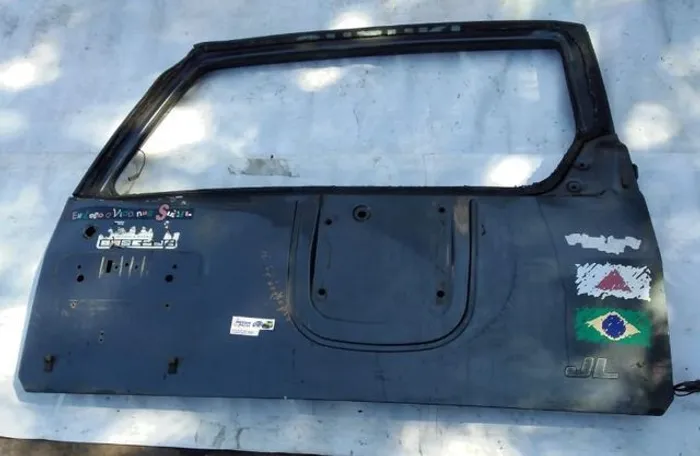 Tampa Traseira Vitara 91/97 P/ Recuperar #8599