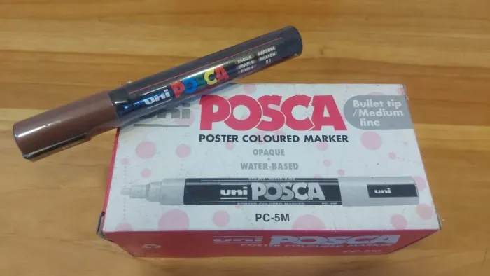Posca Caneta Marcador Marrom Posca PC-5M  Lacrada Preço por Unidade (Tenho 9)