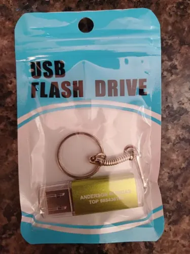 PEN-DRIVE COM MÚSICAS
