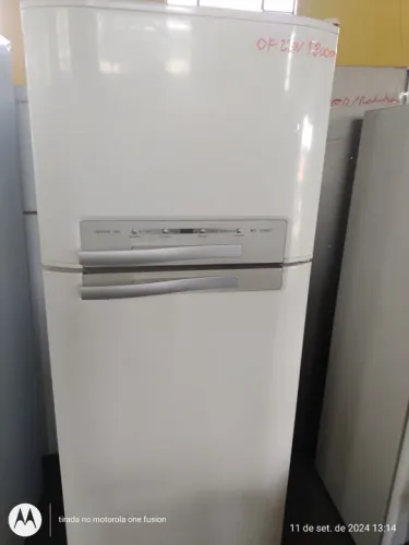 REFRIGERADOR ELECTROLUX DF46 220V