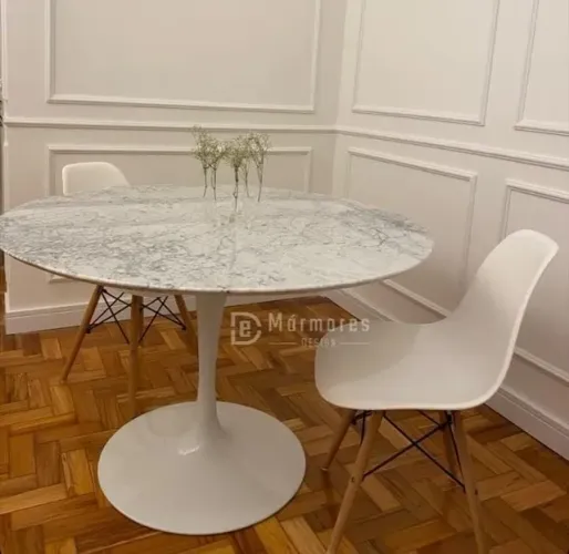 Mesa Saarinen Mármore Carrara Gioia 1.20