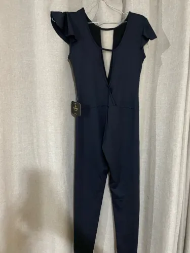 Macacão Feminino preto  com Detalhes em Tule marca Vestem