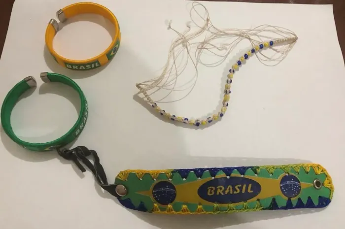 Pulseiras brasileiras variadas