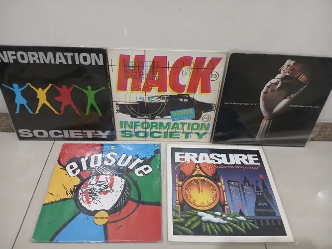 Discos vinil Information Society e Erasure