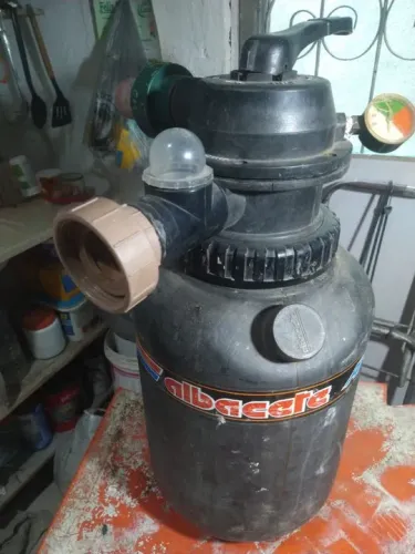 Filtro albacete p/piscina de até 30 mil litros de água 
