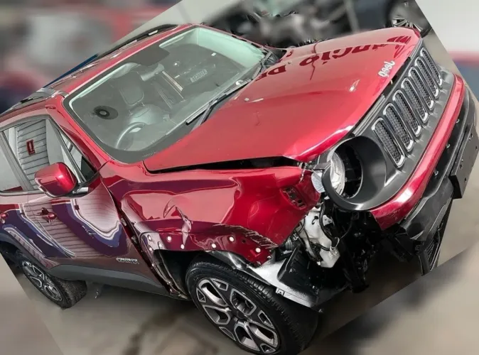 Jeep Renegade diesel sucata.