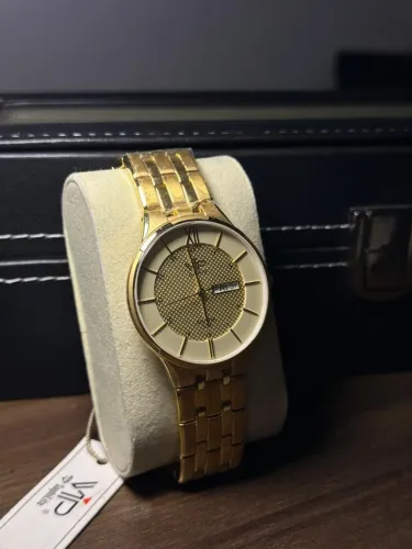 RELOGIO VIP SAPHILITE QUARTZ MH 6325 DOURADO 18KMOSTRADOR ROMANO FUNDO DOURADO COM TESTURA