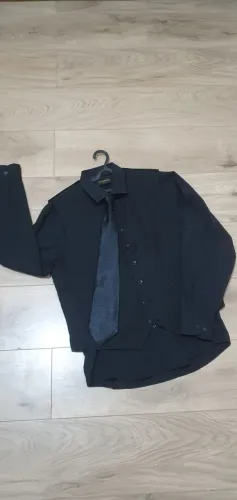 Kit social. Camisa colete e gravata 