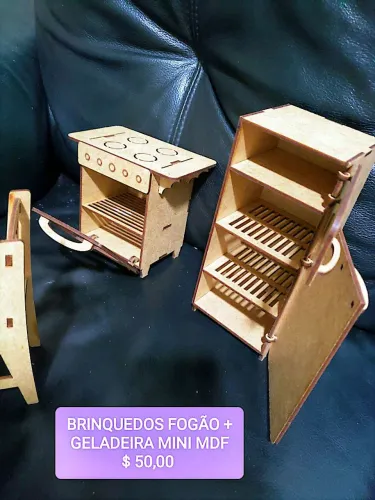 Geladeira e fogão de mdf brinquedos