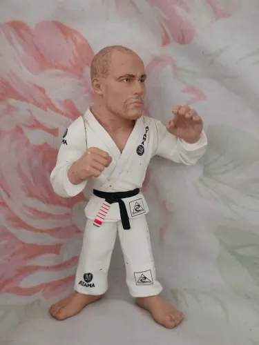 FIGURA AÇÃO UFC 02 BONECOS PARA COLECIONAR