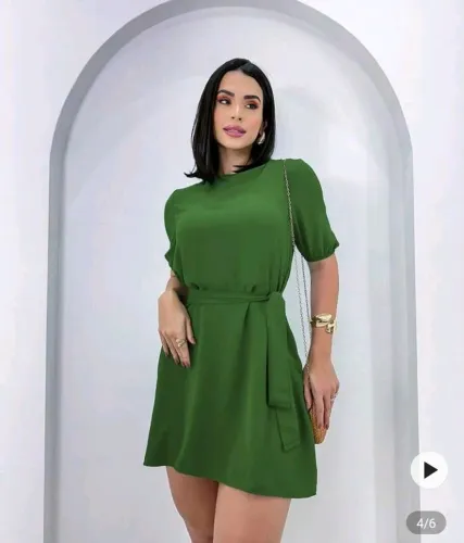 Lindo Vestido Macaquinho com manga princesa 