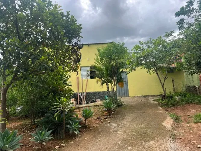 Casa, lote 360 m² cercado, arvores frutíferas, asfalto na porta, Jaboticatubas.