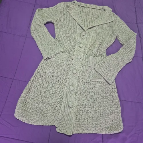 Casaco de Tricô Bege Elegante - Tamanho P/M