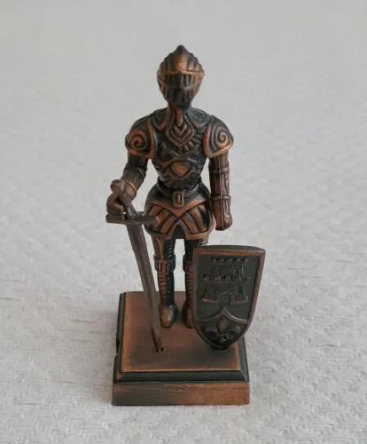 Apontador Cavaleiro Medieval