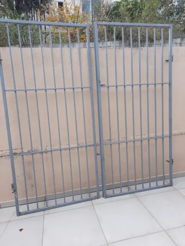 VENDO PORTÃO FERRO METÁLICO (METALOM) NOVO