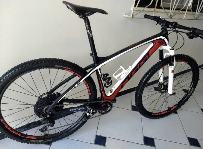 Bicicleta Oggi Agile PRO