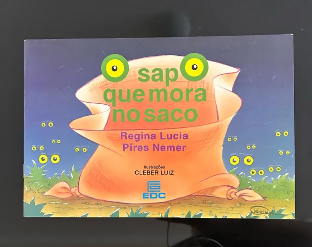 O sapo que mora no saco