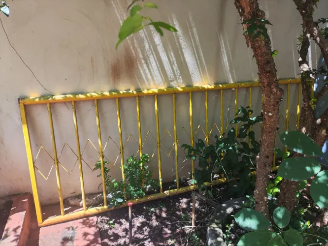 Vendo Grade de ferro em excelente estado