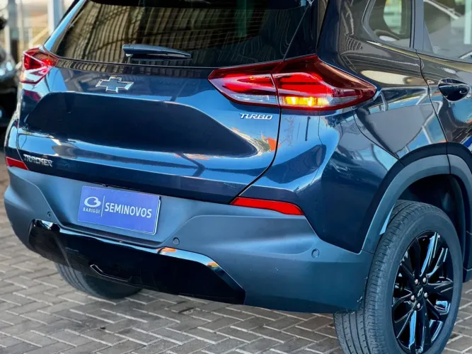 Chevrolet Tracker Midnight 1.0 Turbo 12V Flex Aut. 2024