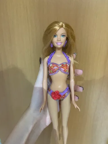 barbie barbie surfs up tropical beach summer 2007 surfista