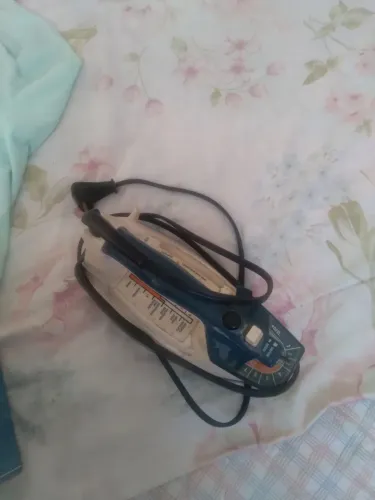 Ferro passar a vapor pratico