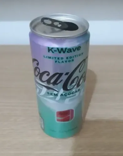 Lata edição limitada coleção Coca Cola Creations K-wave K-pop