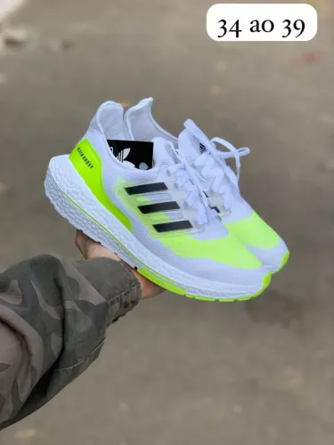 Tênis Adidas Ultraboost Neon - Tamanhos 34 a 39