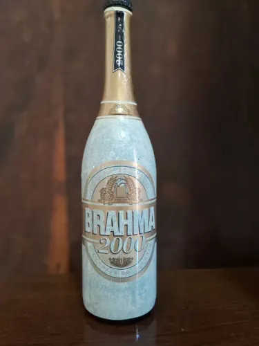 CERVEJA BRAHMA 600 ml edição especial 2000 / ANTIGUIDADE.