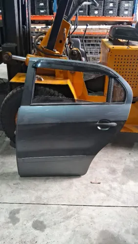 Porta Traseira gol g6 g7 g8 sem acessórios