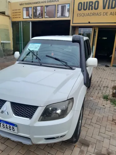 Mitsubishi Pajero TR4 2.0/ 2.0 Flex 16V 4X4 Aut. 2015