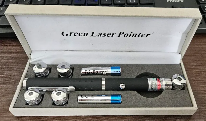 Ponteiro Laser Verde com Acessórios