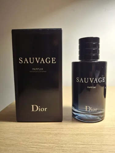 Perfume Dior Sauvage Parfum (100/45) ml