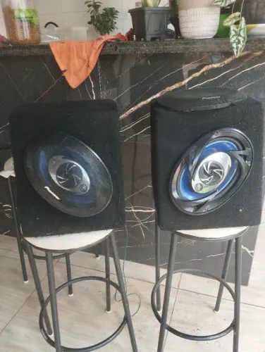 Par de Caixas de Som Pioneer 200$