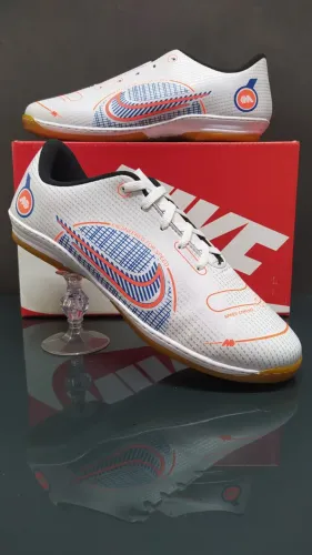 Chuteira Futsal