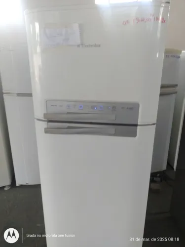 REFRIGERADOR ELECTROLUX no